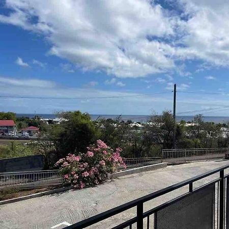 Baillif Villa Bahia - Appt F3 Vue Mer Et Montagne المظهر الخارجي الصورة