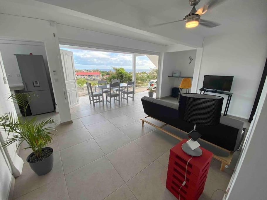 Baillif Villa Bahia - Appt F3 Vue Mer Et Montagne المظهر الخارجي الصورة